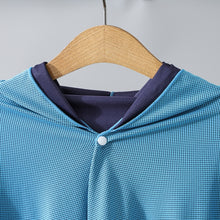 Load image into Gallery viewer, Cool and Quick-drying Beach Cloak Diving Hooded Changing Clothes Absorbent Towel