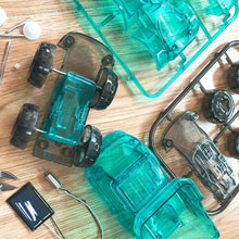 Load image into Gallery viewer, DIY Solar Toys Assembled Engineering Vehicle Model Educational Toy