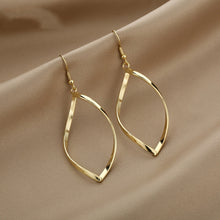 Load image into Gallery viewer, Twisted Rhombus Earrings Personality Exaggerated Earrings