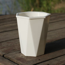 Load image into Gallery viewer, Diamond-shaped Automatic Water-absorbing Lazy Flower Pot Green Plant Plastic Pot, 12cm x 14cm
