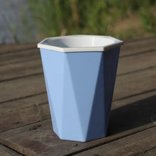 Load image into Gallery viewer, Diamond-shaped Automatic Water-absorbing Lazy Flower Pot Green Plant Plastic Pot, 12cm x 14cm