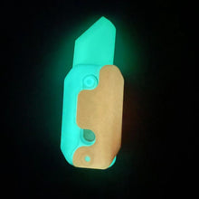 Load image into Gallery viewer, Radish Knife 3D Gravity Decompress Toy, Color Random Delivery