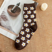 Load image into Gallery viewer, 1pair Women Autumn and Winter Socks Brown Color Thick Retro Mid-calf Socks