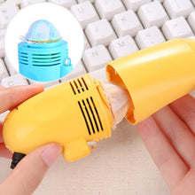 Load image into Gallery viewer, Mini USB Interface Keyboard Cleaning Brush Portable Computer Dust Remover