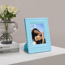Load image into Gallery viewer, Mini 3-Inch Rivet Vertical Color Celebrity Photo Card Photo Frame