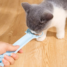 Load image into Gallery viewer, Cat Feeder Cat Strip Squeeze Feeding Spoon Pet Meat Snacks Multifunctional Spoon, Gold, Blue, Pink