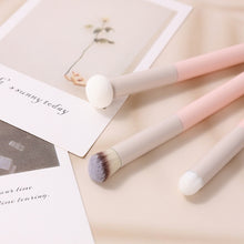 Load image into Gallery viewer, Wet and Dry Dual-use Portable Concealer Brush Multifunctional Beauty Tool, 3pcs /Set, Mushroom Style, Diagonal Style, Round Head Style