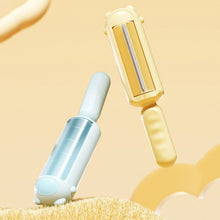 Load image into Gallery viewer, Pet Floating Hair Clothes Bed Sheets Brush Electrostatic Adsorption Hair Remover