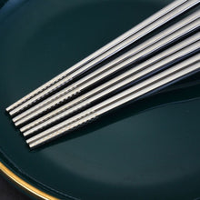 Load image into Gallery viewer, Food Grade 316 Stainless Steel Chopsticks Hotel Household Non-Slip Anti-Scald Chopsticks