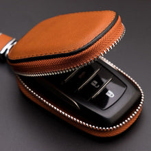 Load image into Gallery viewer, Leather Men Multifunctional Car Key Bag Large Capacity Universal Waist Hanging Key Storage Bag