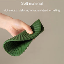 Load image into Gallery viewer, Household Silicone Heat Insulation Mat Kitchen High Temperature Resistant Baking Placemats