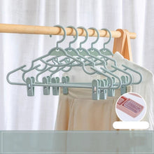 Load image into Gallery viewer, 5pcs Non-slip Hanging Clothes Rack With Clips Household Non-Tracking Adult Clothes Hanger