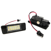 Load image into Gallery viewer, 2pcs For Nissan Qashqai J10 / J11 / X-Trail / Teana License Plate Light Modification