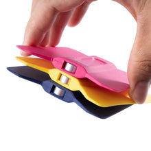 Load image into Gallery viewer, Car Film Scraper Plastic Winged Scraper Tool, With Magnet
