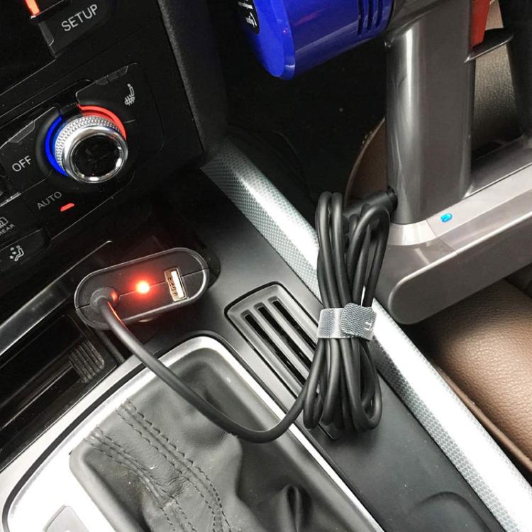 For Dyson DC30 / DC31 / DC34 / DC35 Cordless Vacuum Cleaner 24V0.38A Car Charger