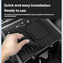 Load image into Gallery viewer, Anti-Slip Dust-Resistant Wireless Charging Silicone Mat For 2024 Hyundai Santa Fe