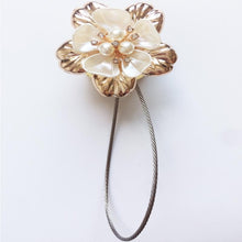 Load image into Gallery viewer, 2 PCS Magnet Curtain Buckle Curtain Hook