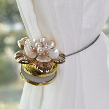 Load image into Gallery viewer, 2 PCS Magnet Curtain Buckle Curtain Hook