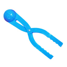 Load image into Gallery viewer, Sand Mold Tool Snow Ball Maker Funny Outdoor Sport Beach Toy, Random Color