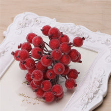 Load image into Gallery viewer, 80PCS 12mm Simulation Berry Frost Red Small Fruit Foam Berry DIY Accessories Flower Arrangement Material