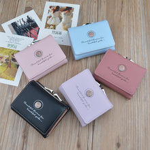 Load image into Gallery viewer, Simple Mini Vintage Flowers Short Women's Folding Wallet Coin Purse