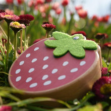 Load image into Gallery viewer, Strawberry Preserved Baby Teeth Wooden Preservation Box, Chinese Stickers, English Stickers