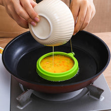 Load image into Gallery viewer, DIY Breakfast Round Silicone Egg Ring Fried Egg Mould Pancake Ring Non-stick Kitchen Cooking Mould, Round, Blue, Round, Green, Round, Orange, Round, Red