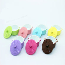 Load image into Gallery viewer, Doll House Mini Accessories Kitchen Cooking Utensils Mini Candy Color Soup Pot