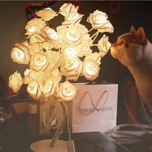 Load image into Gallery viewer, Rose Bedside Night Light Girl Heart Room Decoration Table Lamp, AC 220V
