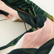 Load image into Gallery viewer, Summer Bohemian Style Hairbands Headbands For Women Retro Cross Knot Turban