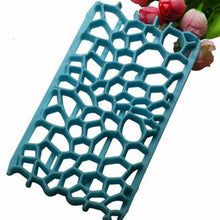 Load image into Gallery viewer, 2 PCS Cake Fondant Tool Heart Shaped Diamond Texture Plaid Overpass Quyi Seal Printing Mould