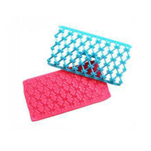 Load image into Gallery viewer, 2 PCS Cake Fondant Tool Heart Shaped Diamond Texture Plaid Overpass Quyi Seal Printing Mould