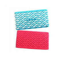 Load image into Gallery viewer, 2 PCS Cake Fondant Tool Heart Shaped Diamond Texture Plaid Overpass Quyi Seal Printing Mould