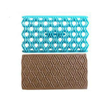 Load image into Gallery viewer, 2 PCS Cake Fondant Tool Heart Shaped Diamond Texture Plaid Overpass Quyi Seal Printing Mould