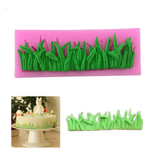 Load image into Gallery viewer, 2 PCS Grass Decoration Liquid Silicone Mold Fondant Cake Mold, Grass Shape
