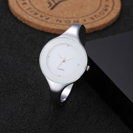Women Simple Style Alloy Thin Strap Quartz Watch