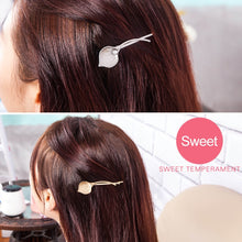 Load image into Gallery viewer, 2 PCS Fashion Wedding Hair Jewelry Flower Barrettes Solid Metal Leaf Pearl Hairpins