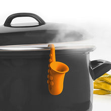 Load image into Gallery viewer, Horn Saxophone Silicone Pot Cover Raises Anti-overflow Device, Random Color Delivery, Horn