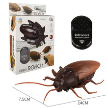 Load image into Gallery viewer, Tricky Funny Toy Infrared Remote Control Scary Creepy Cockroach, Size: 7.5*14cm