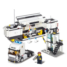 Load image into Gallery viewer, 6727 511 PCS Brick Blocks City Police Station Command Vehicle Building Bricks Plastic Blocks Toys, Age Range: 6 Years Old Above