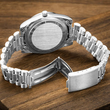 Load image into Gallery viewer, CAGARNY 6866 Fashion Life Waterproof Silver Steel Band Quartz Watch, Silver Steel Band